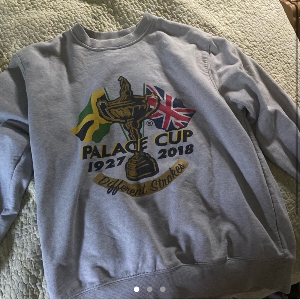 Palace Par Cup Sweatshirt